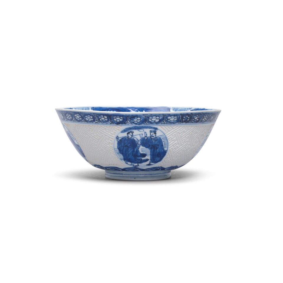 A BLUE AND WHITE 'TRELLIS-MOULDED' 'EIGHT IMMORTALS' BOWL Chenghua six-character mark, Wanli (1 of 4)