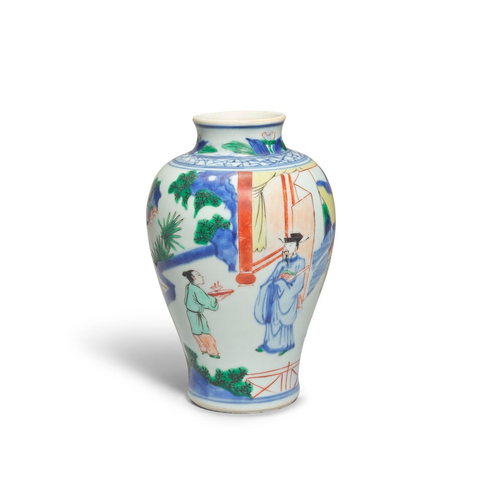 A WUCAI BALUSTER 'JIAGUAN JINJUE' VASE Shunzhi (1 of 2)