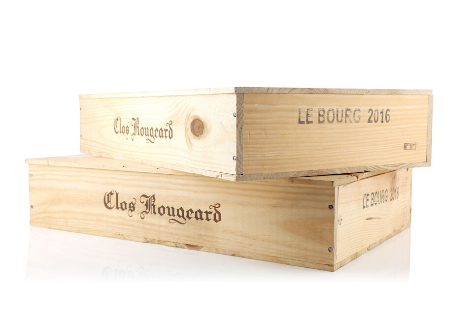Clos Rougeard, Saumur-Champigny Le Bourg, 2016 (12 x 750ml): Clos Rougeard, Saumur-Champigny Le Bourg, 2016 (12 x 750ml) Region: Loire Packaging: original wooden case This lot is subject to the following lot symbols: Δ Δ VAT at the prevailing rate on