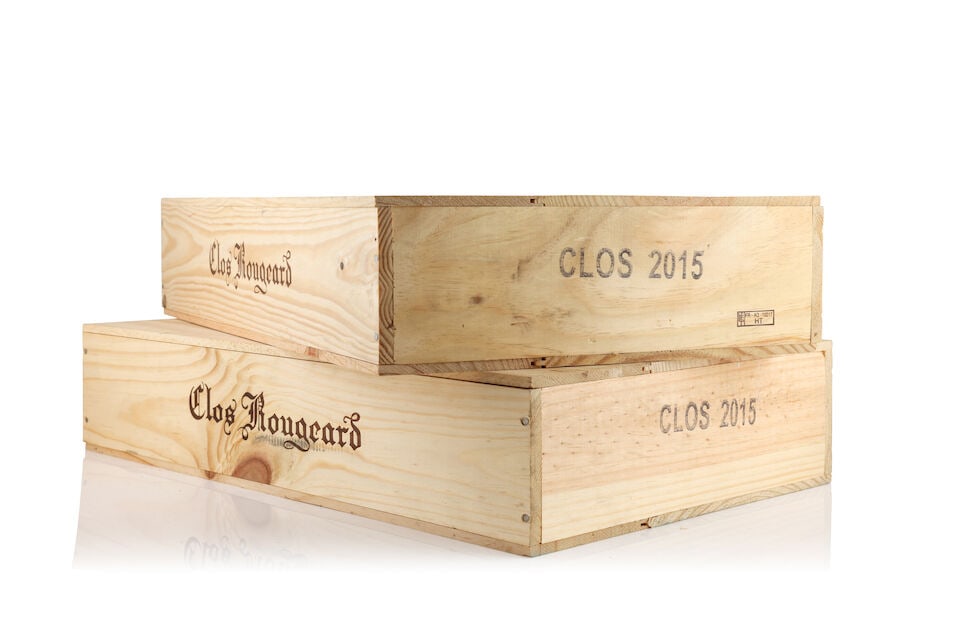 Clos Rougeard, Saumur-Champigny Le Clos, 2015 (12 x 750ml): Clos Rougeard, Saumur-Champigny Le Clos, 2015 (12 x 750ml) Region: Loire Packaging: 2 x original wooden cases This lot is subject to the following lot symbols: Δ Δ VAT at the prevailing rate