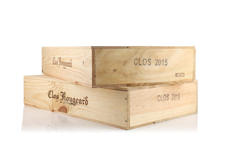 Clos Rougeard, Saumur-Champigny Le Clos, 2015 (12 x 750ml): Clos Rougeard, Saumur-Champigny Le Clos, 2015 (12 x 750ml) Region: Loire Packaging: 2 x original wooden cases This lot is subject to the following lot symbols: Δ Δ VAT at the prevailing rate