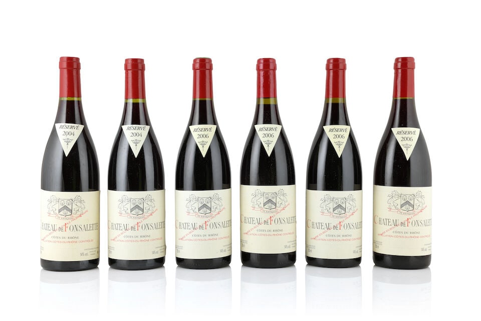 Château Rayas, Château de Fonsalette, Côtes du Rhône, 1998 (1 x 750ml) Ch...: Château Rayas, Château de Fonsalette, Côtes du Rhône, 1998 (1 x 750ml) Region: Rhône Valley Label: bin-soiled, stained & creased Château Rayas, Château de Fonsalette