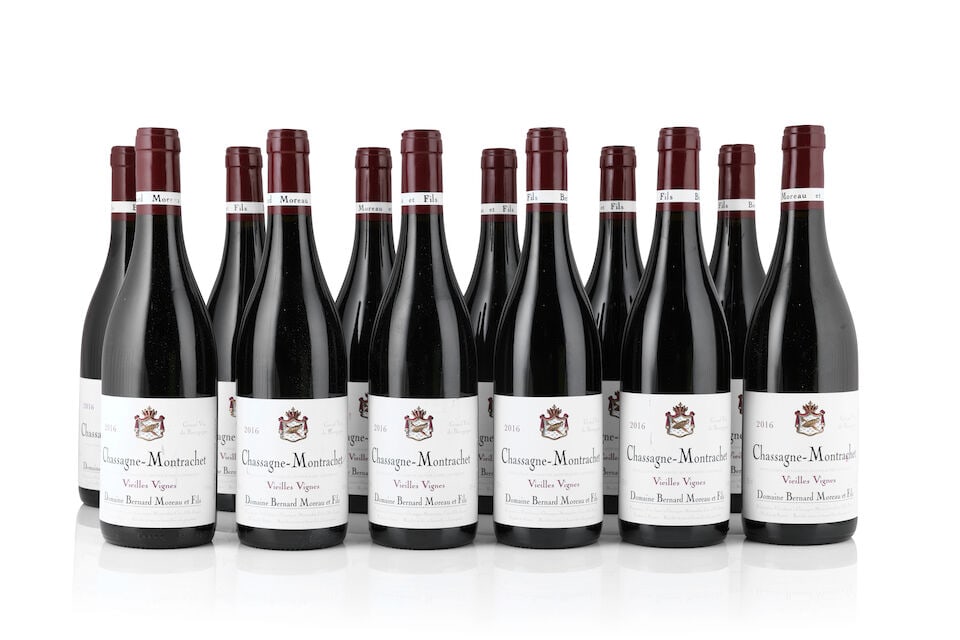 Bernard Moreau et Fils, Chassagne-Montrachet Rouge Vieilles Vignes, 2016 (12 x 750ml): Bernard Moreau et Fils, Chassagne-Montrachet Rouge Vieilles Vignes, 2016 (12 x 750ml) Region: Côte de Beaune Label: 5 marked This lot is subject to the following lot symbols: Δ Δ VAT at