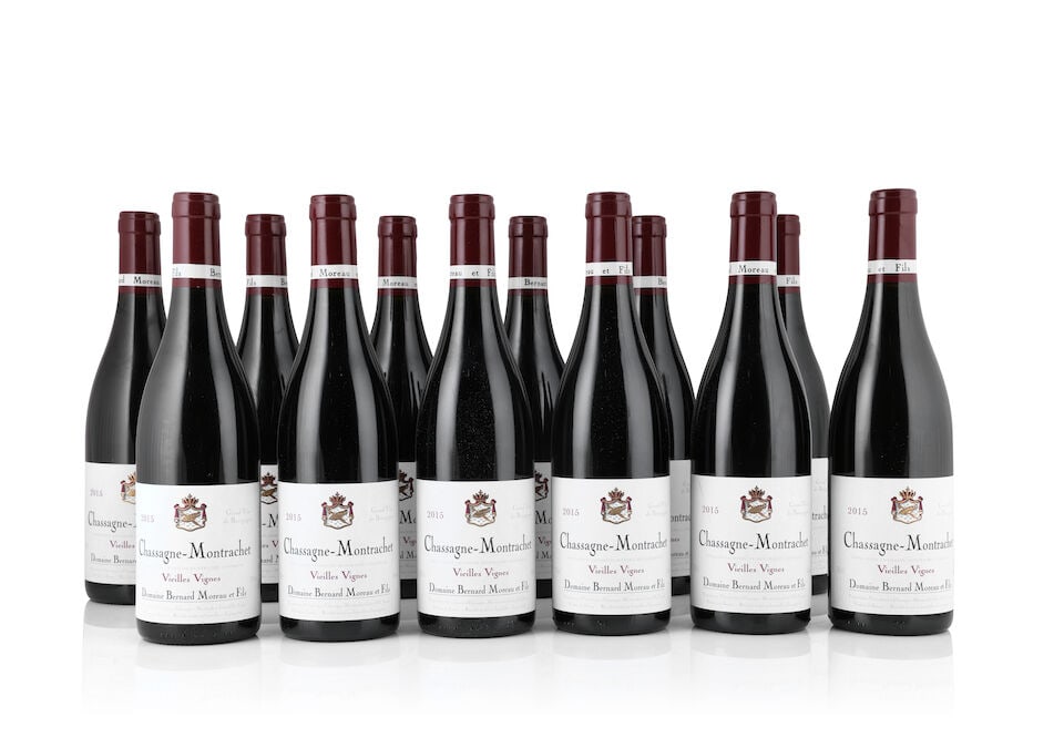 Bernard Moreau et Fils, Chassagne-Montrachet Rouge Vieilles Vignes, 2015 (12 x 750ml): Bernard Moreau et Fils, Chassagne-Montrachet Rouge Vieilles Vignes, 2015 (12 x 750ml) Region: Côte de Beaune Label: lightly bin-soiled This lot is subject to the following lot symbols: Δ 