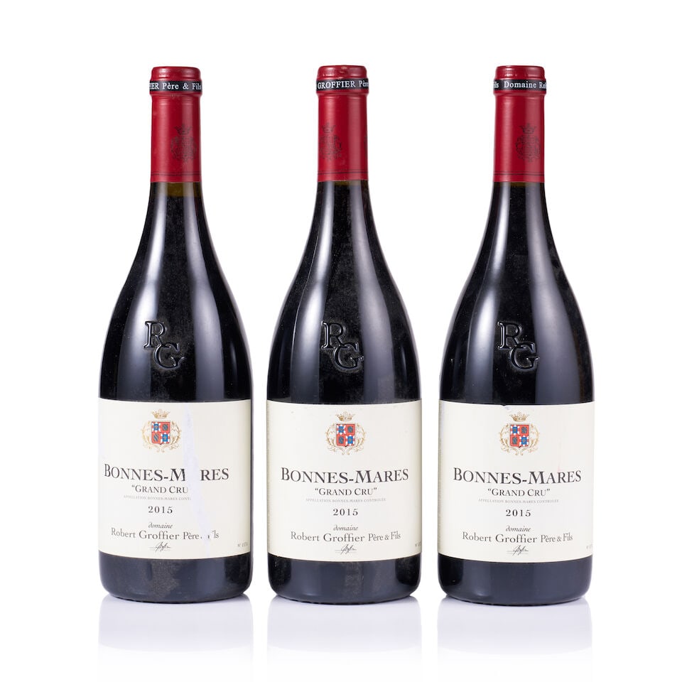 Robert Groffier Père & Fils, Bonnes-Mares Grand Cru, 2015 (3 x 750ml): Robert Groffier Père & Fils, Bonnes-Mares Grand Cru, 2015 (3 x 750ml) Region: Burgundy Fill Level: excellent Capsule: ok Cork: ok Label: 2x very slightly stained, 1x very slightly nicked Packagin