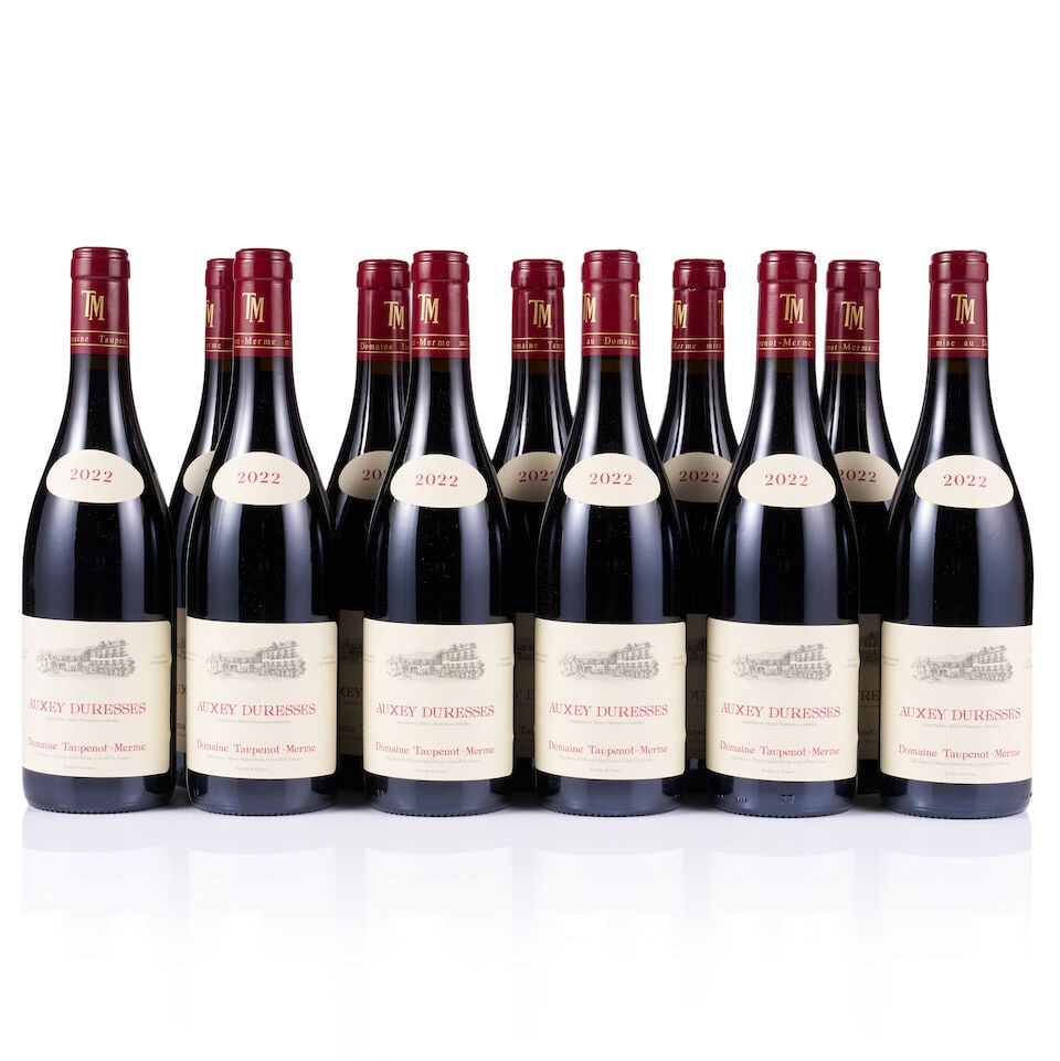 Domaine Taupenot-Merme, Auxey-Duresses, 2022 (11 x 750ml): Domaine Taupenot-Merme, Auxey-Duresses, 2022 (11 x 750ml) Region: Burgundy Fill Level: excellent Capsule: ok Cork: ok Label: 9x excellent appearance, 2x slightly creased Packaging: 1x original carton,