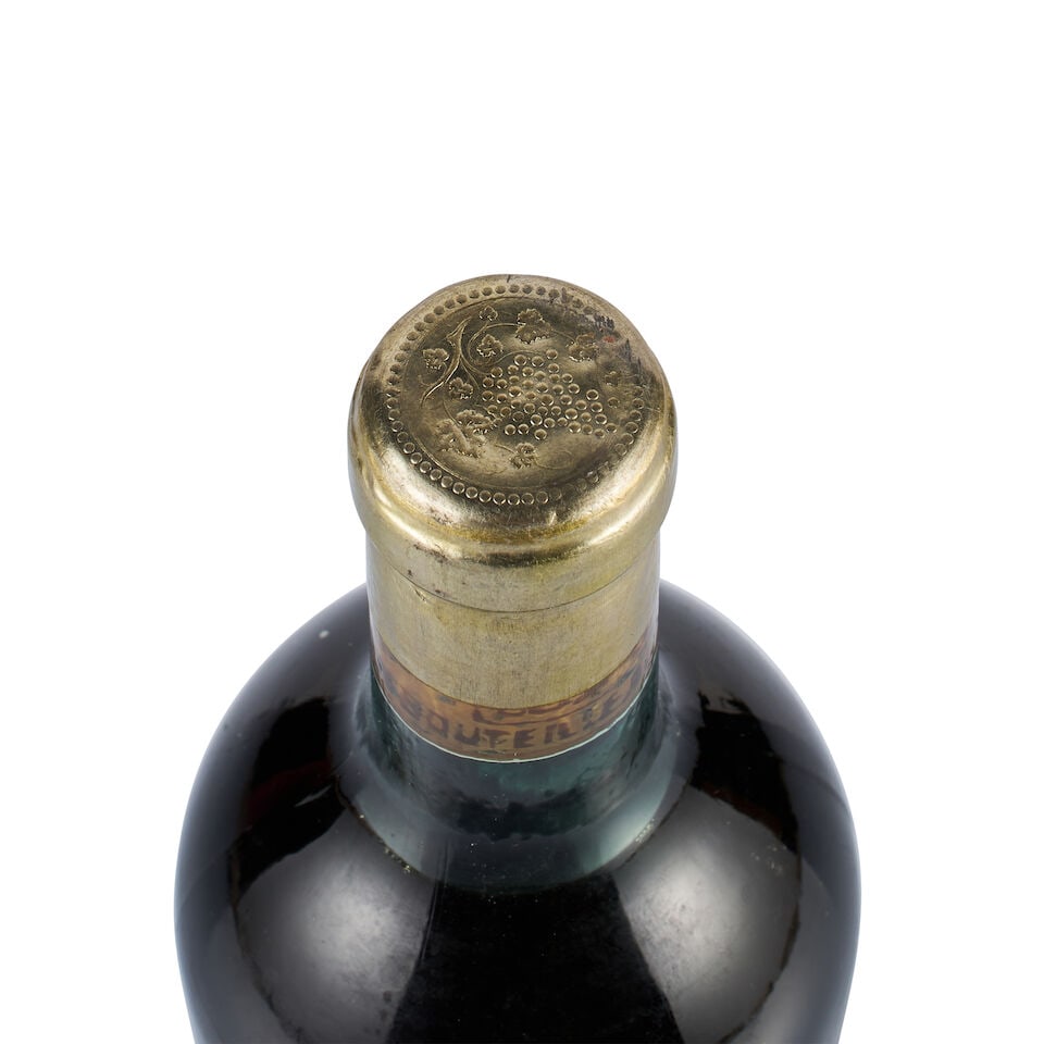 Château d'Yquem, Sauternes, 1er Cru Supérieur, 1937 (1 x 750ml) - 2