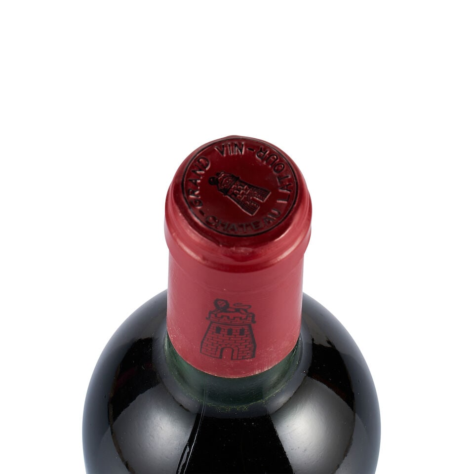 Château Latour, Pauillac, 1er Grand Cru Classé, 1983 (1 x 750ml) - 2