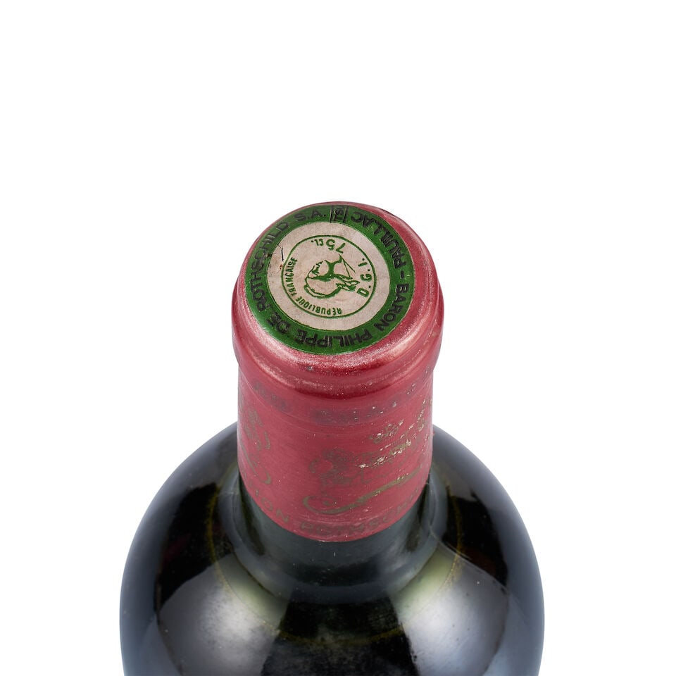 Château Mouton Rothschild, Pauillac, 1er Grand Cru Classé, 1983 (1 x 750ml) - 2