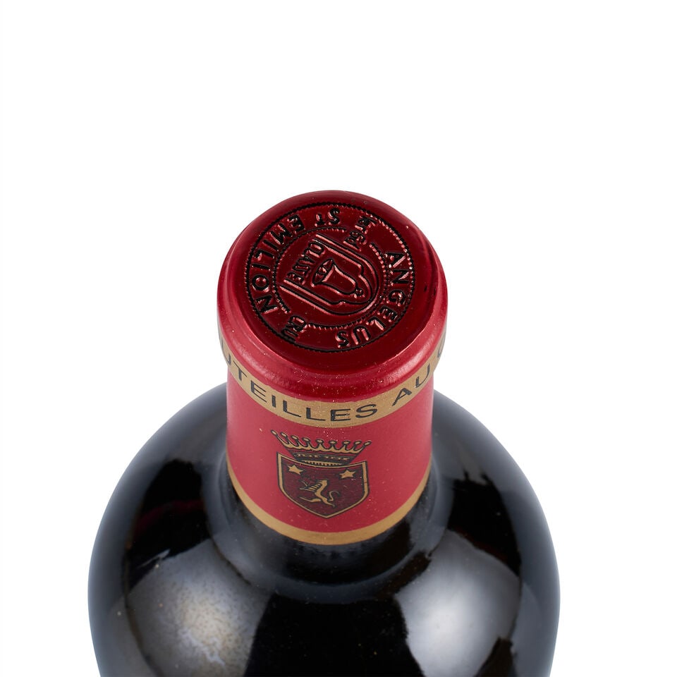 Château Angélus, Saint-Emilion, Grand Cru Classé, 2000 (1 x 750ml) - 2