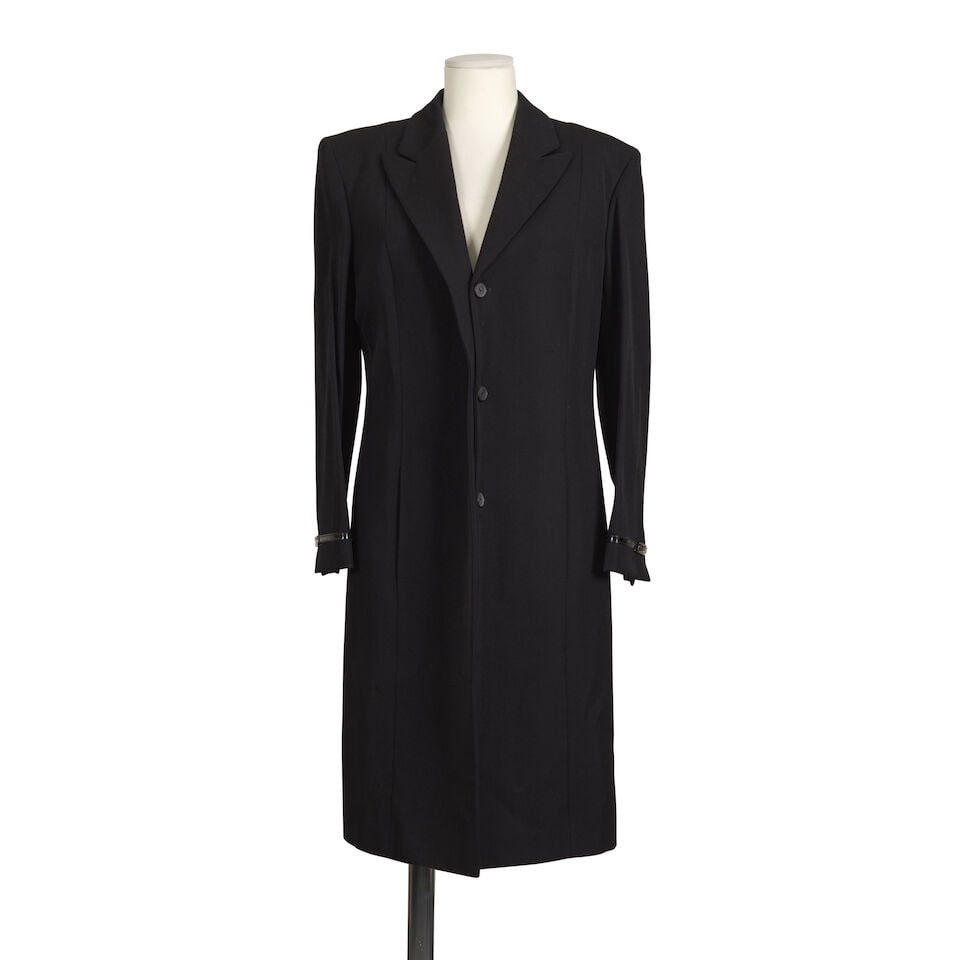 Gucci. Manteau droit en lainage noir. Gucci. Straight black wool coat. (1 of 2)