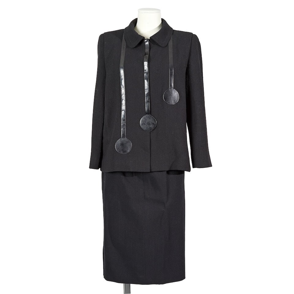 Pierre Cardin Paris, collection Haute Couture, circa 1970. Tailleur jupe en crêpe et vinyle... (1 of 1)