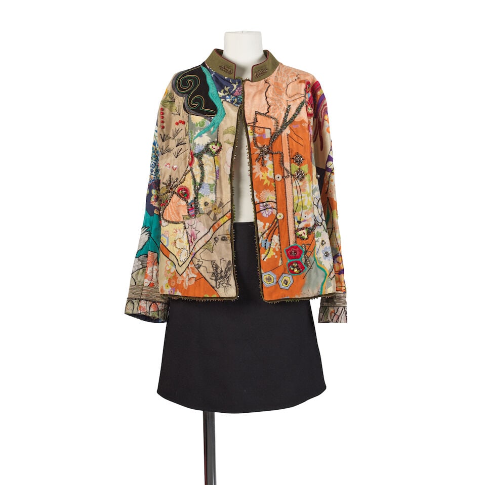 Gucci. Veste du soir en soie brodée à motif japonisant. Gucci. Evening jacket in embro... (1 of 1)