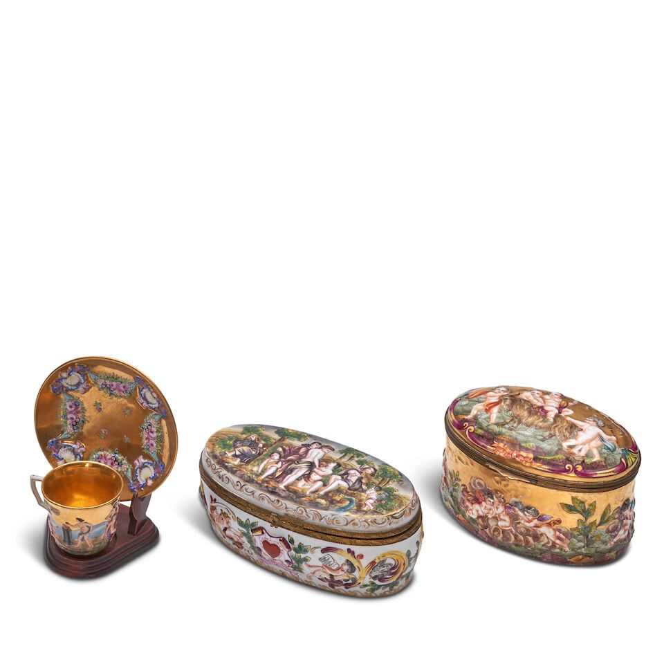 Two Capodimonte Porcelain Boxes and a Teacup and Saucer, Italy, 19th/20th century, - 2