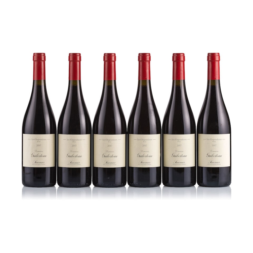 Domaine Guiberteau, Saumur, Les Chapaudaises, 2017 (6 x 750ml): Domaine Guiberteau, Saumur, Les Chapaudaises, 2017 (6 x 750ml) Region: Loire Fill Level: excellent Capsule: ok Cork: ok Label: excellent appearance Packaging: original carton Lot to be sold without re