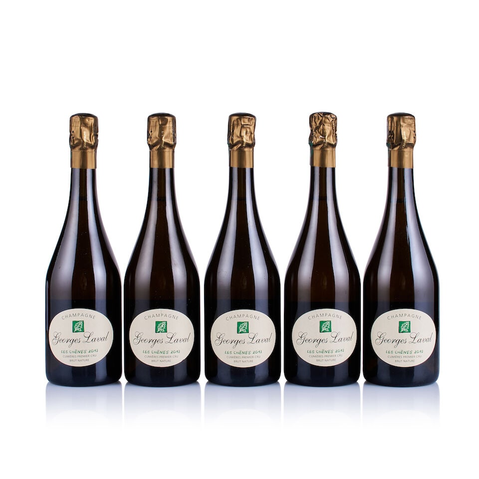 Champagne Georges Laval, Les Chênes, 1er Cru, 2013 (5 x 750ml): Champagne Georges Laval, Les Chênes, 1er Cru, 2013 (5 x 750ml) Region: Champagne Fill Level: excellent Capsule: ok Cork: ok Label: 2x lightly bin-soiled Packaging: 1x 6 bottles - neutral carton T
