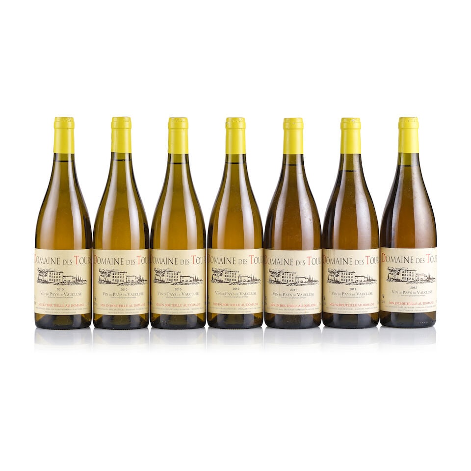 Vertical of Domaine des Tours, Vin de Pays Vaucluse, White, 2010, 2011 & 2012 (7 x 750ml): Domaine des Tours , Vin de Pays Vaucluse, White, 2010 (4 x 750ml) Region: Rhone Valley Fill Level: good Capsule: ok Cork: ok Label: good appearance Packaging: neutral carton Domaine des Tours , Vin d
