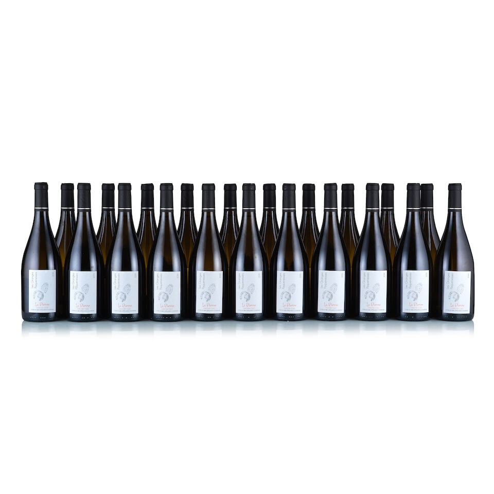 Les Granges Paquenesses, Côtes du Jura, La Pierre, Savagnin Ouillé, 2019 (21 x 750ml): Les Granges Paquenesses, Côtes du Jura, La Pierre, Savagnin Ouillé, 2019 (21 x 750ml) Region: Jura Fill Level: excellent Capsule: ok Cork: ok Label: 3x very slightly stained, 19x good