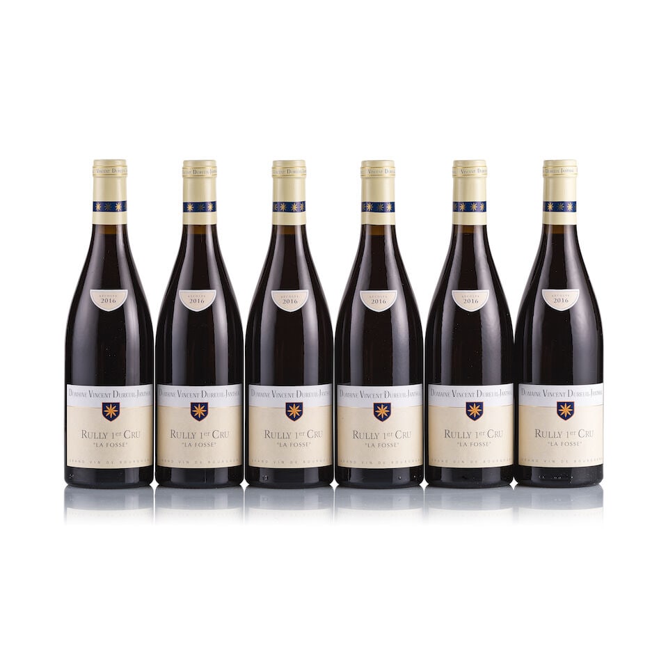 Domaine Dureuil Janthial, Rully 1er Cru, La Fosse, 2016 (6 x 750ml): Domaine Dureuil Janthial, Rully 1er Cru, La Fosse, 2016 (6 x 750ml) Region: Burgundy Fill Level: excellent Capsule: ok Cork: ok Label: good appearance Packaging: neutral carton This lot is subject to