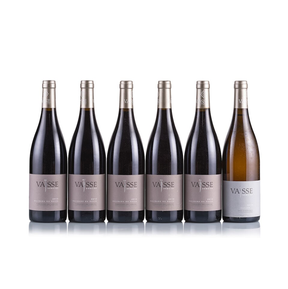 Mixed Lot of Domaine Vaïsse, 2012 & 2014 (6x 750ml): Domaine Vaïsse, Galibaou du Russe, 2012 (5 x 750ml) Region: Languedoc Fill Level: excellent Capsule: ok Cork: ok Label: 1x slightly nicked and damp-affected, 3x good appearance Packaging: neutral