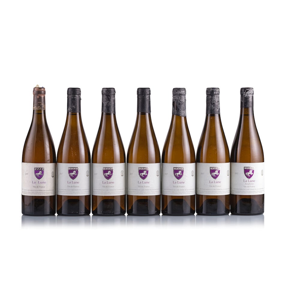 Mark Angeli, Ferme de la Sansonnière, La Lune, 2009 & 2017 (7 x 750ml): Mark Angeli, Ferme de la Sansonnière, La Lune, 2009 (1 x 750ml) Region: Loire Fill Level: excellent Capsule: discoloured Cork: ok Label: bin-soiled and stained Packaging: neutral carton Mark