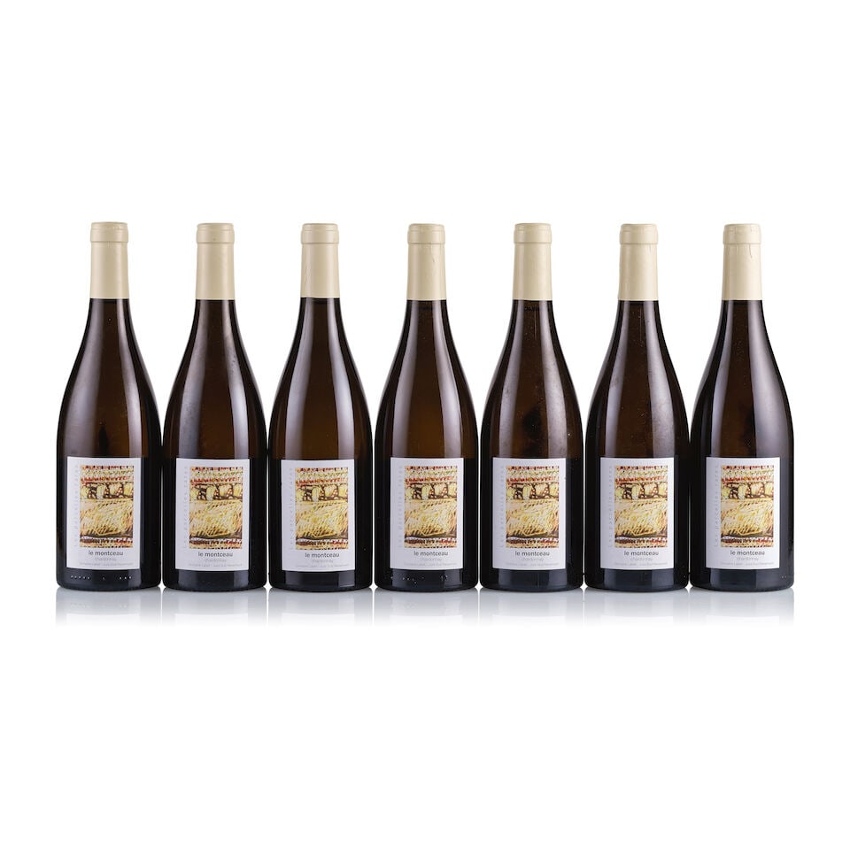 Domaine Labet, Côtes du Jura, Fleur de Marne, Le Montceau, 2015 & 2019 (7 x 750ml): Domaine Labet, Côtes du Jura, Fleur de Marne, Le Montceau, 2015 (1 x 750ml) Region: Jura Fill Level: excellent Capsule: ok Cork: ok Label: good appearance Packaging: neutral carton Domaine