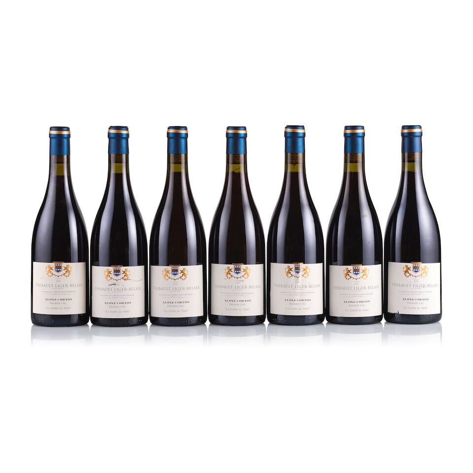 Thibault Liger-Belair, Aloxe-Corton 1er Cru, La Toppe au Vert, 2011 & 2012 (7 x 750ml): Thibault Liger-Belair, Aloxe-Corton 1er Cru, La Toppe au Vert, 2011 (1 x 750ml) Region: Burgundy Fill Level: good Capsule: ok Cork: ok Label: marked Thibault Liger-Belair, Aloxe-Corton 1er Cru, La