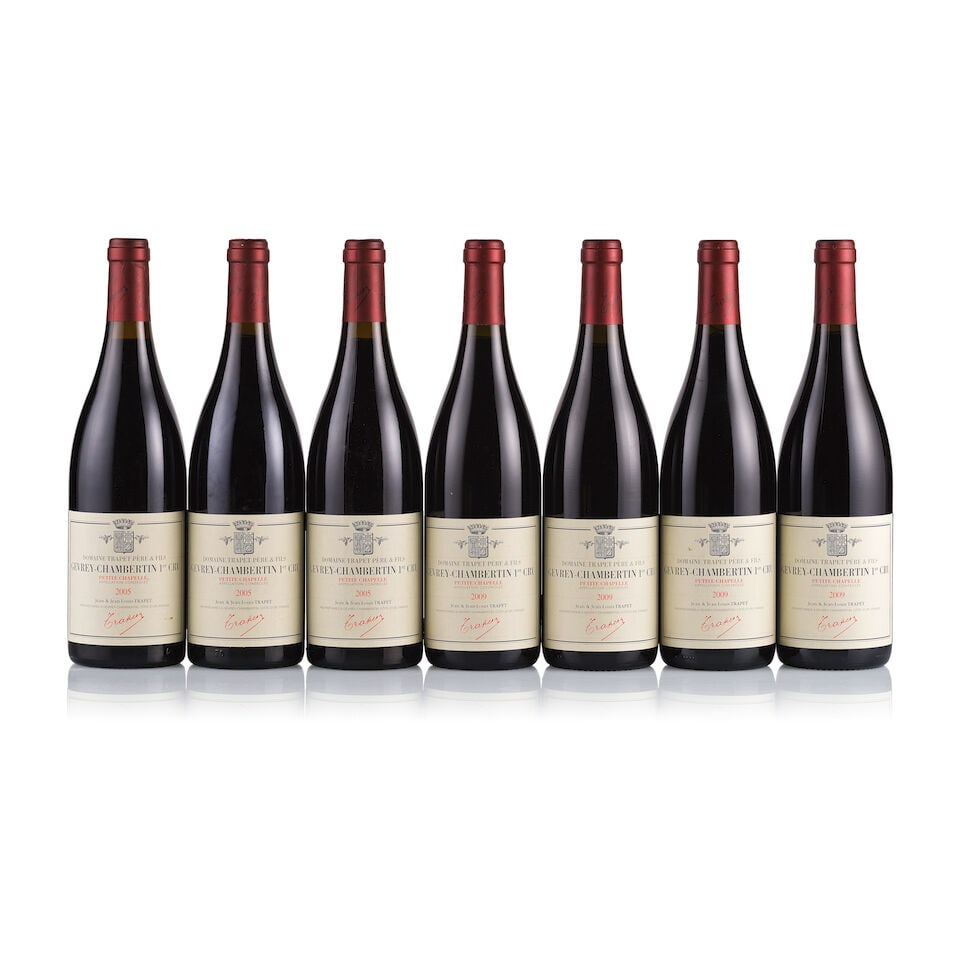 Domaine Trapet Père & Fils, Gevrey-Chambertin 1er Cru, Petite Chapelle, 2005 & 2009 (7 x 75...: Domaine Trapet Père & Fils, Gevrey-Chambertin 1er Cru, Petite Chapelle, 2005 (3 x 750ml) Region: Burgundy Fill Level: 2x 1.5cm under base of neck, 1x 1cm under base of neck Capsule: ok Cork: ok L