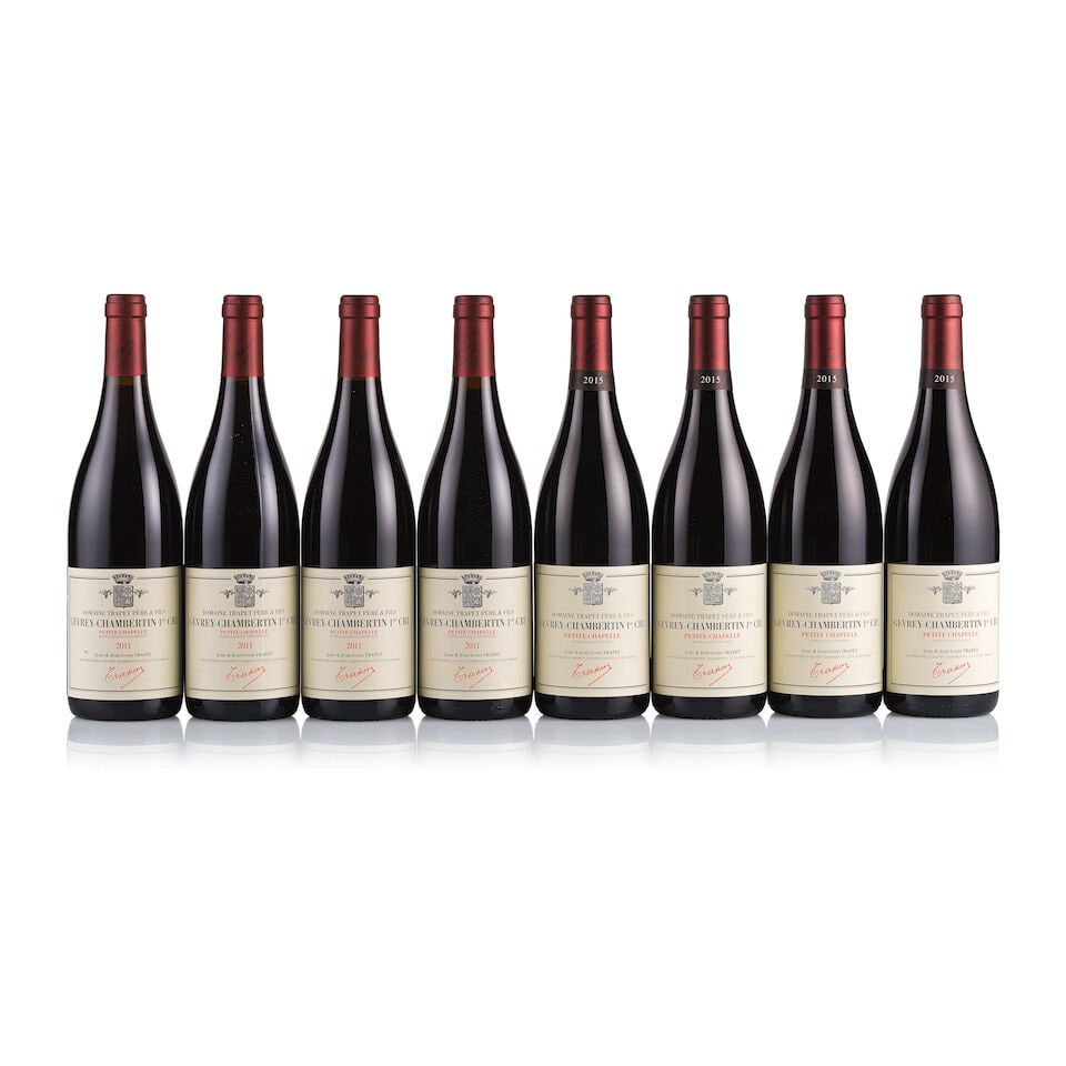 Domaine Trapet Père & Fils, Gevrey-Chambertin 1er Cru, Petite Chapelle, 2011 & 2015 (8 x 75...: Domaine Trapet Père & Fils, Gevrey-Chambertin 1er Cru, Petite Chapelle, 2011 (4 x 750ml) Region: Burgundy Fill Level: good Capsule: ok Cork: ok Label: 1x very slightly marked at the center, 3x