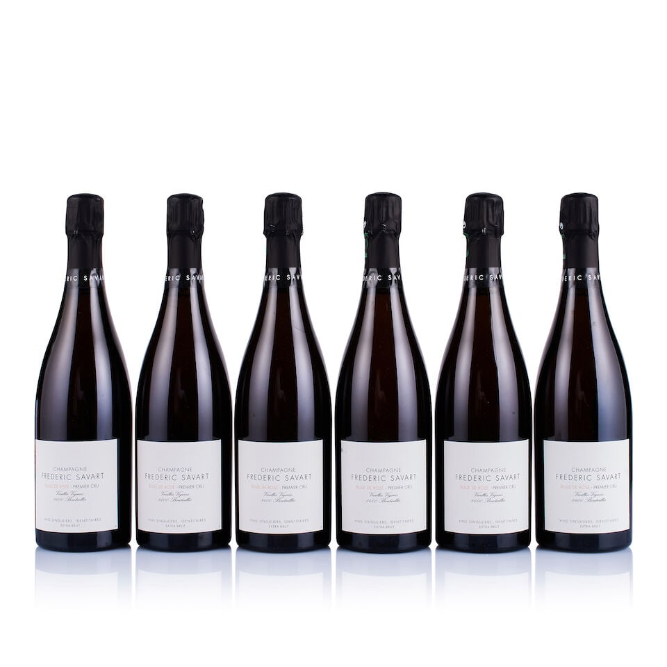 Champagne Frédéric Savart, Bulle de Rosé, 1er Cru Vieilles Vignes (6 x 750ml): Champagne Frédéric Savart, Bulle de Rosé, 1er Cru Vieilles Vignes (6 x 750ml) Region: Champagne Fill Level: excellent Capsule: ok Cork: ok Label: good appearance Packaging: original