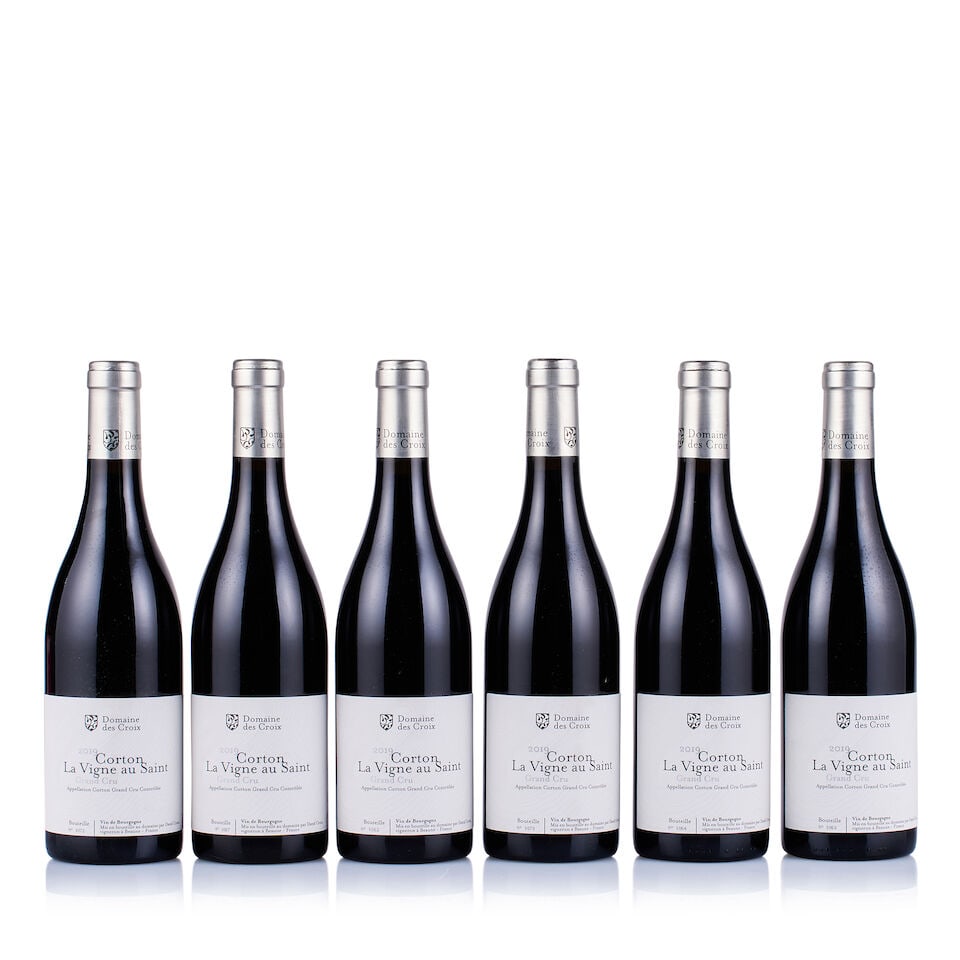 Domaine des Croix, Corton Grand Cru, La Vigne au Saint, 2019 (6 x 750ml): Domaine des Croix, Corton Grand Cru, La Vigne au Saint, 2019 (6 x 750ml) Region: Burgundy Fill Level: excellent Capsule: ok Cork: ok Label: good appearance Packaging: neutral carton This lot is subjec