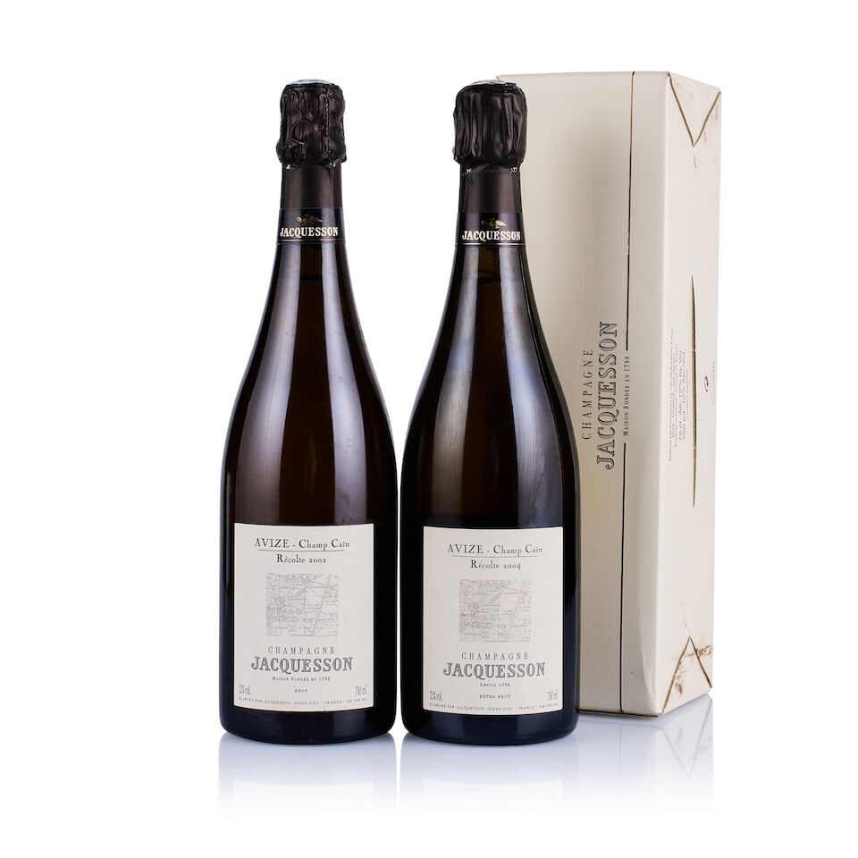 Champagne Jacquesson, Avize, Champ Caïn, 2002 & 2004 (2 x 750ml): Champagne Jacquesson, Avize, Champ Caïn, 2002 (1 x 750ml) Region: Champagne Fill Level: excellent Capsule: ok Cork: ok Label: lightly bin-soiled Champagne Jacquesson, Avize, Champ Caïn, 200