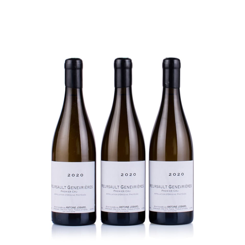 Antoine Jobard, Meursault, Genevrières 1er Cru, 2020 (3 x 750ml): Antoine Jobard, Meursault, Genevrières 1er Cru, 2020 (3 x 750ml) Region: Burgundy Fill Level: excellent Capsule: ok Cork: ok Label: good appearance Packaging: neutral carton This lot is subject