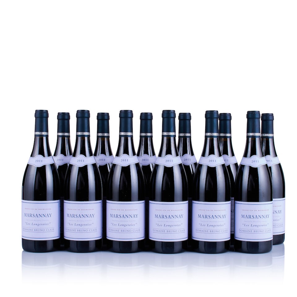 Domaine Bruno Clair, Marsannay, Les Longeroies, 2011 (12 x 750ml): Domaine Bruno Clair, Marsannay, Les Longeroies, 2011 (12 x 750ml) Region: Burgundy Fill Level: excellent Capsule: ok Cork: ok Label: 1x slightly peeling, 11x good appearance Packaging: original