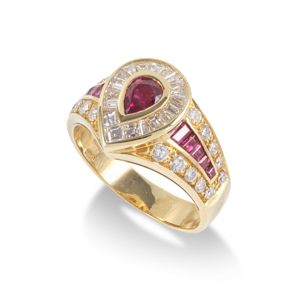 RUBY AND DIAMOND RING BAGUE RUBIS ET DIAMANTS (1 of 2)