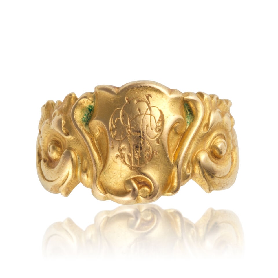 COLLECTION OF GOLD JEWELRY ENSEMBLE DE BIJOUX EN OR - 3