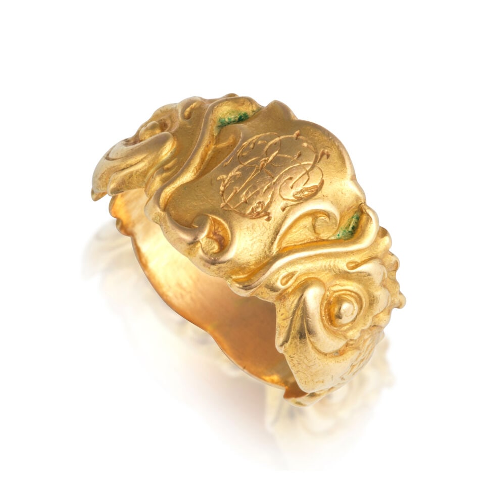 COLLECTION OF GOLD JEWELRY ENSEMBLE DE BIJOUX EN OR - 4