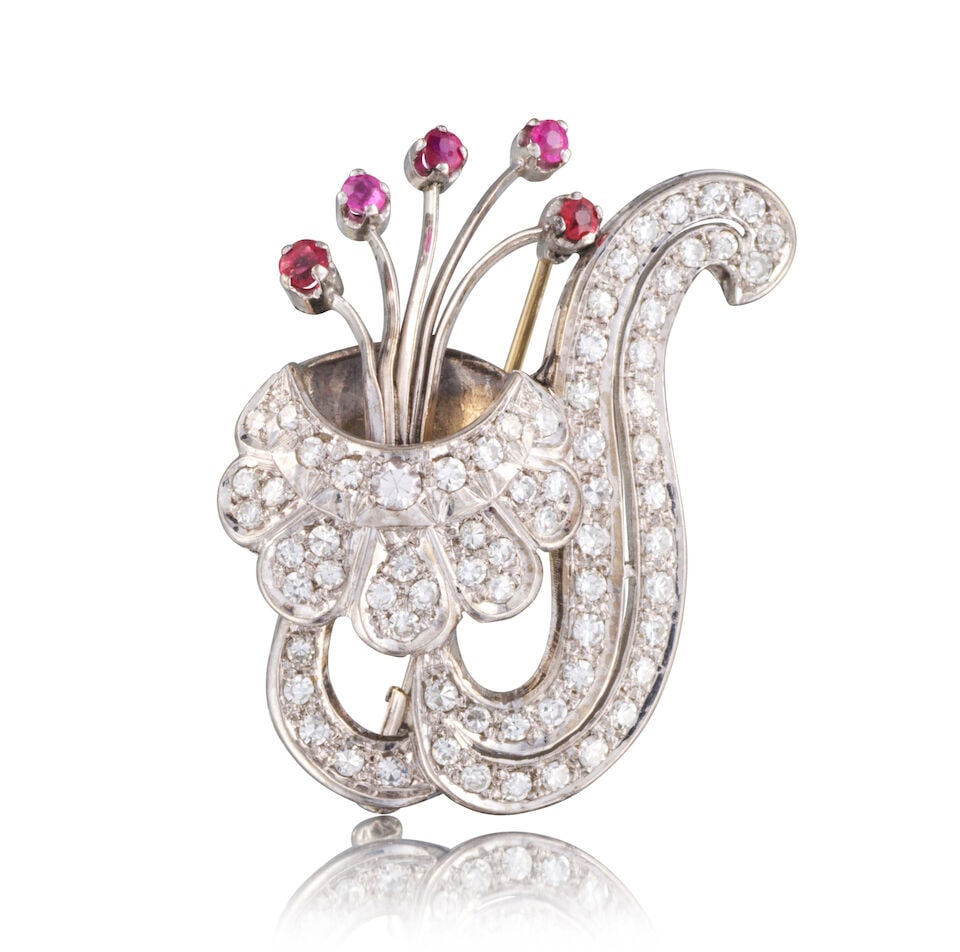 RUBY AND DIAMOND 'FLOWER' BROOCH BROCHE 'FLEUR' RUBIS ET DIAMANTS (1 of 2)