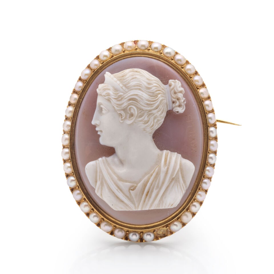 NICOLAS MORELLI (1771-1838): AGATE CAMEO AND PEARL BROOCH, ITALIAN SCHOOL NICOLAS MORELLI (1771-... (1 of 5)