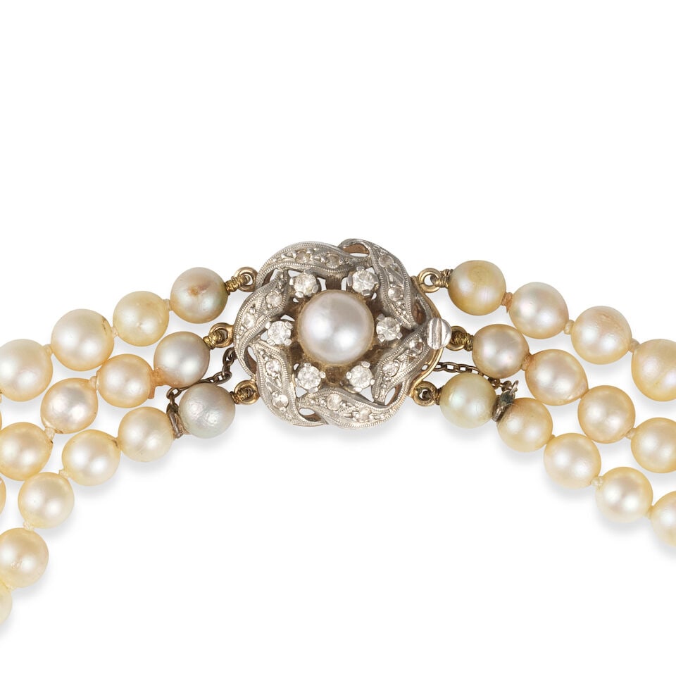 CULTURED PEARL AND DIAMOND NECKLACE AND BRACELET SUITE ENSEMBLE COLLIER ET BRACELET PERLES DE CU... - 2