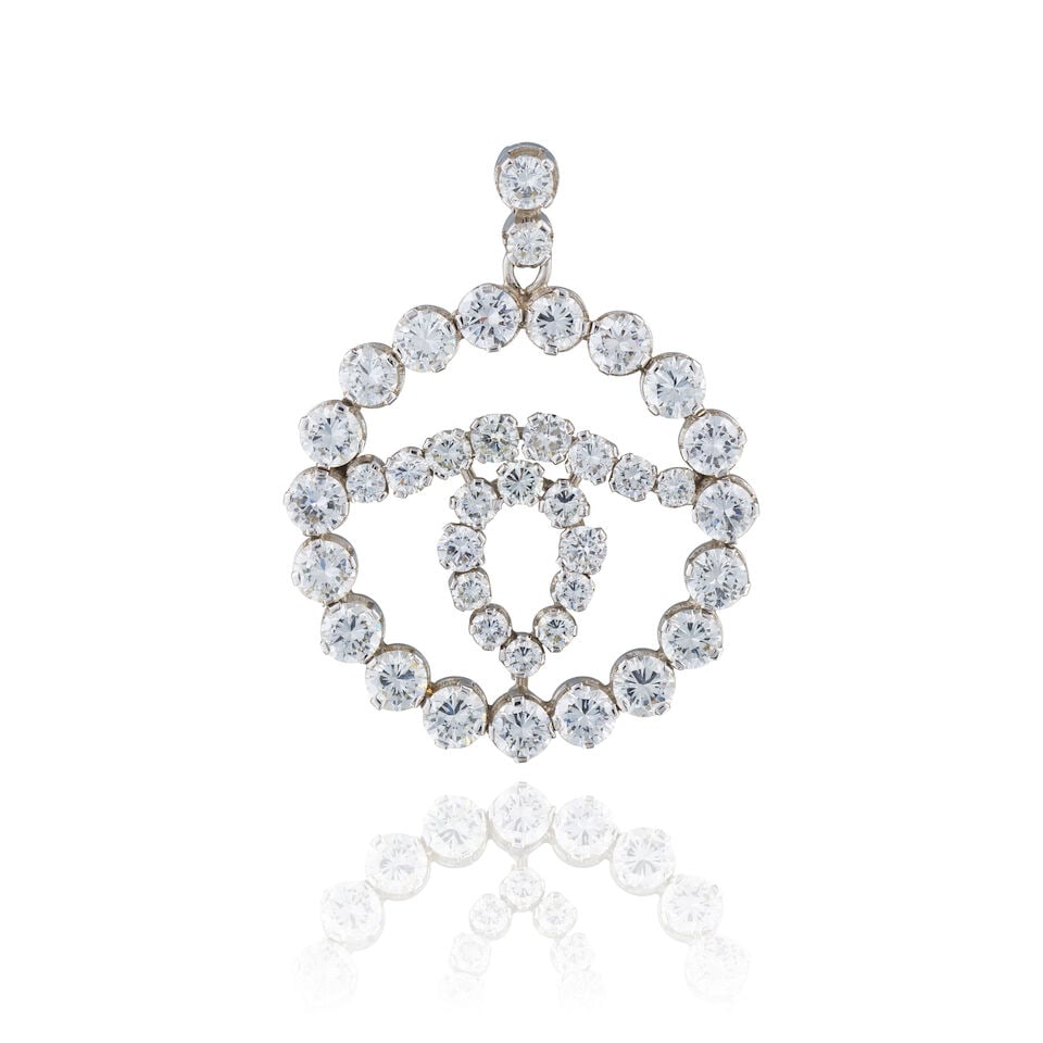 DIAMOND PENDANT PENDENTIF DIAMANTS: DIAMOND PENDANT PENDENTIF DIAMANTS • French import mark for 18 carat white gold (750 ‰) ​ • 39 brilliant-cut diamonds weighing approximately 5.50 cts total ​ •