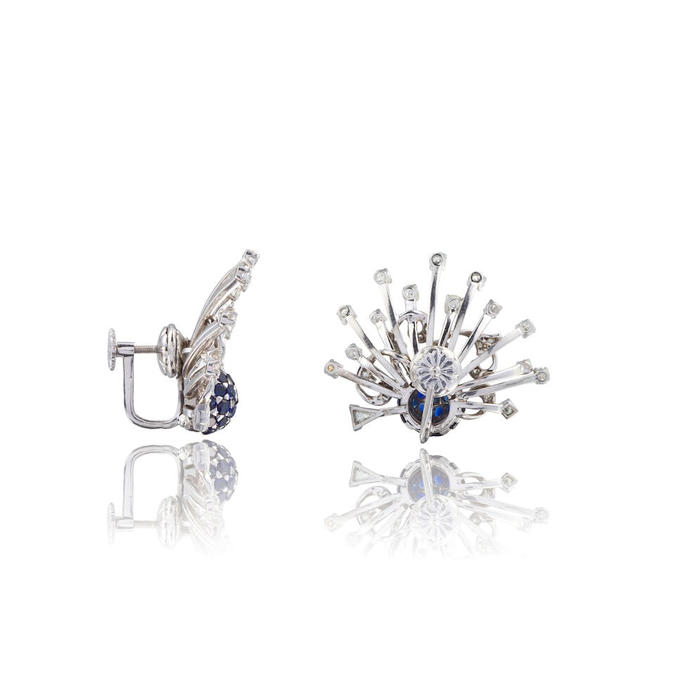PAIR OF SAPPHIRE AND DIAMOND EARRINGS PAIRE DE BOUCLES D'OREILLES SAPHIRS ET DIAMANTS - 2