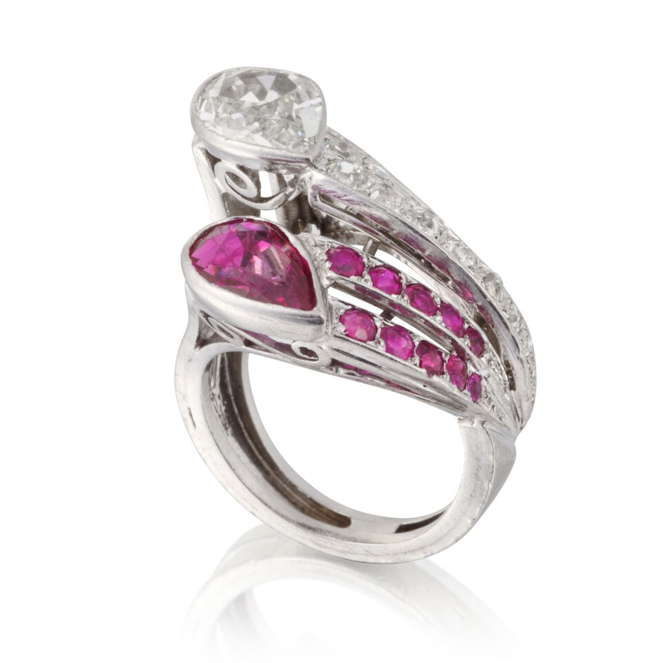 RUBY AND DIAMOND RING BAGUE RUBIS ET DIAMANTS (1 of 2)