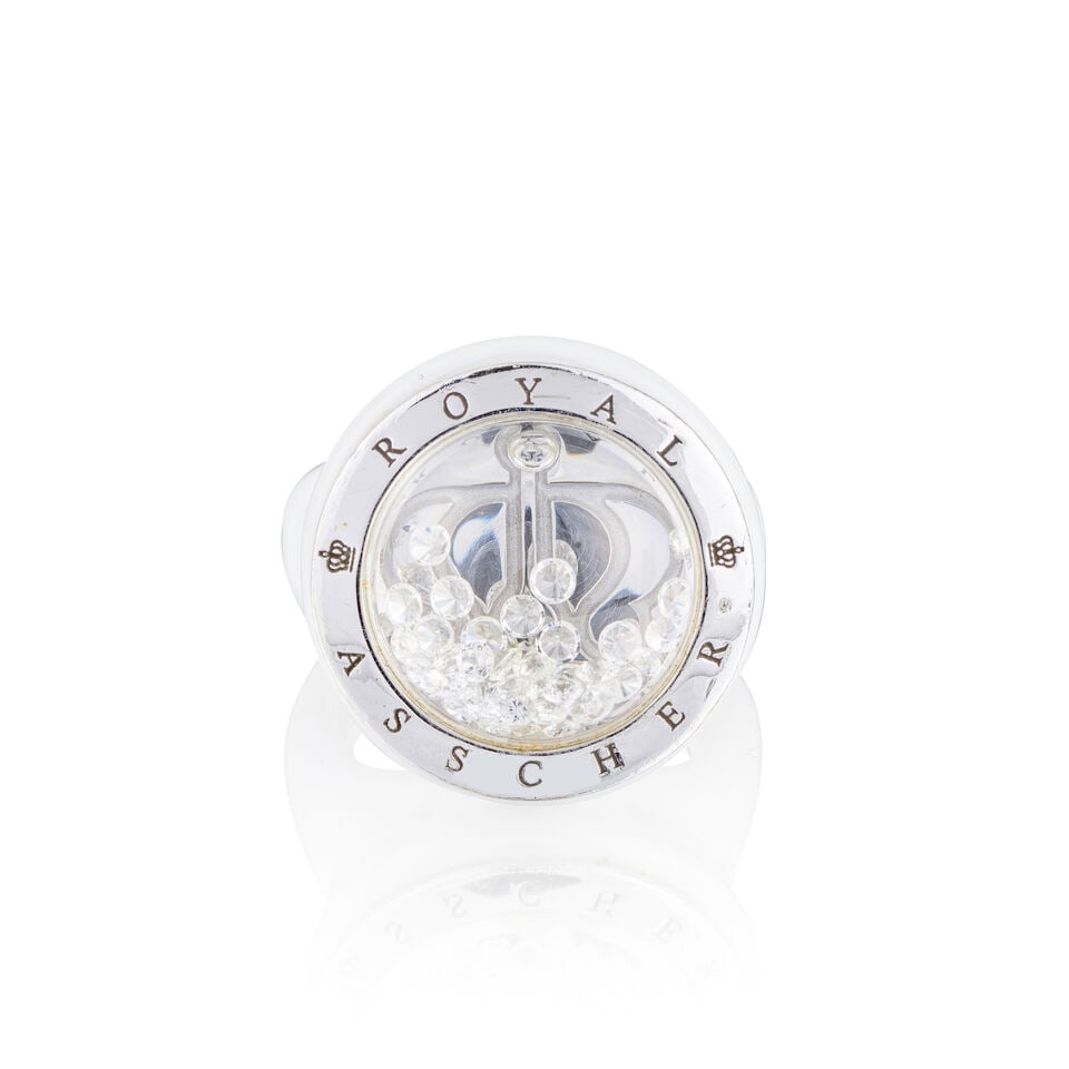 ROYAL ASSCHER: 'STARS OF AFRICA' CERAMIC AND DIAMOND RING ROYAL ASSCHER: 'STARS OF AFRICA' BAGUE... - 3