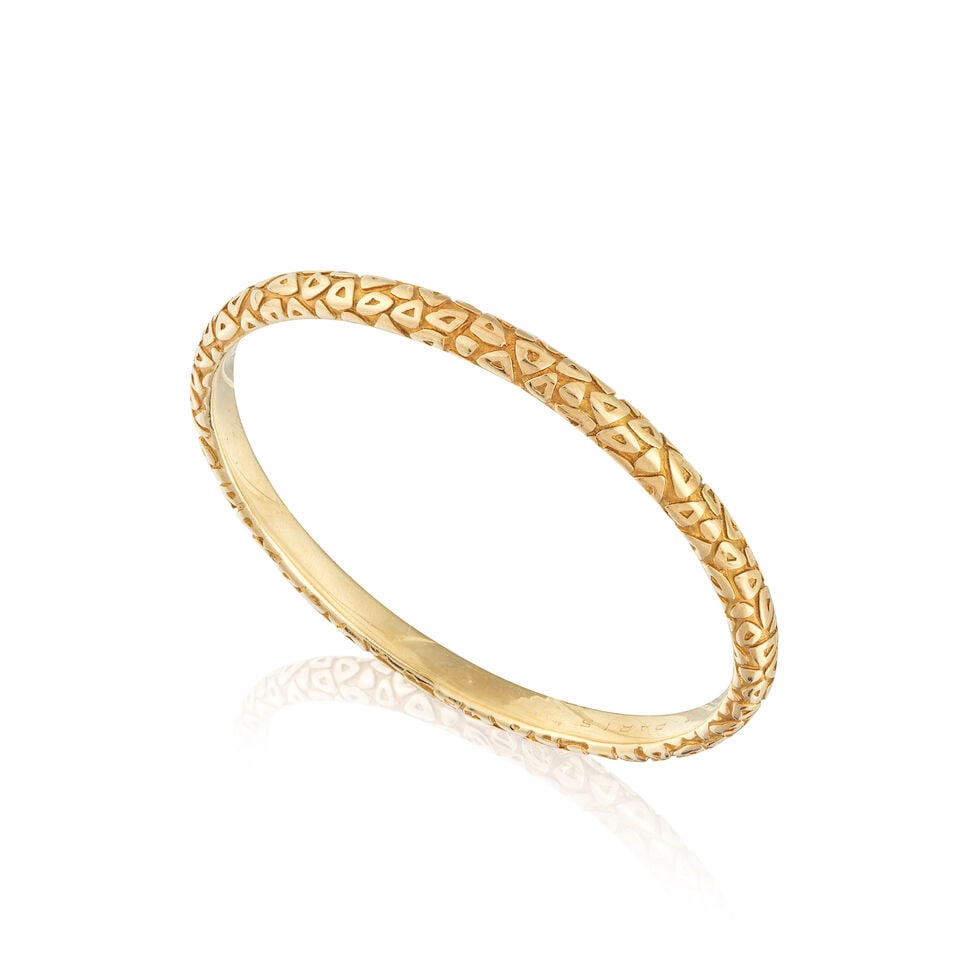 CHAUMET PARIS: GOLD BANGLE CHAUMET PARIS: BRACELET JONC EN OR (1 of 2)