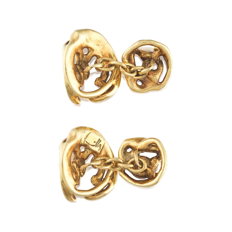PAIR OF GOLD CUFFLINKS PAIRE DE BOUTONS DE MANCHETTE EN OR - 2