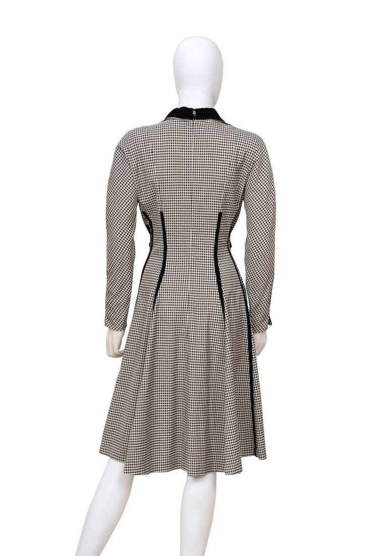 CHRISTIAN DIOR: BLACK VELVET TRIM GINGHAM DRESS Fall 1994 | Gianfranco Ferré - 3