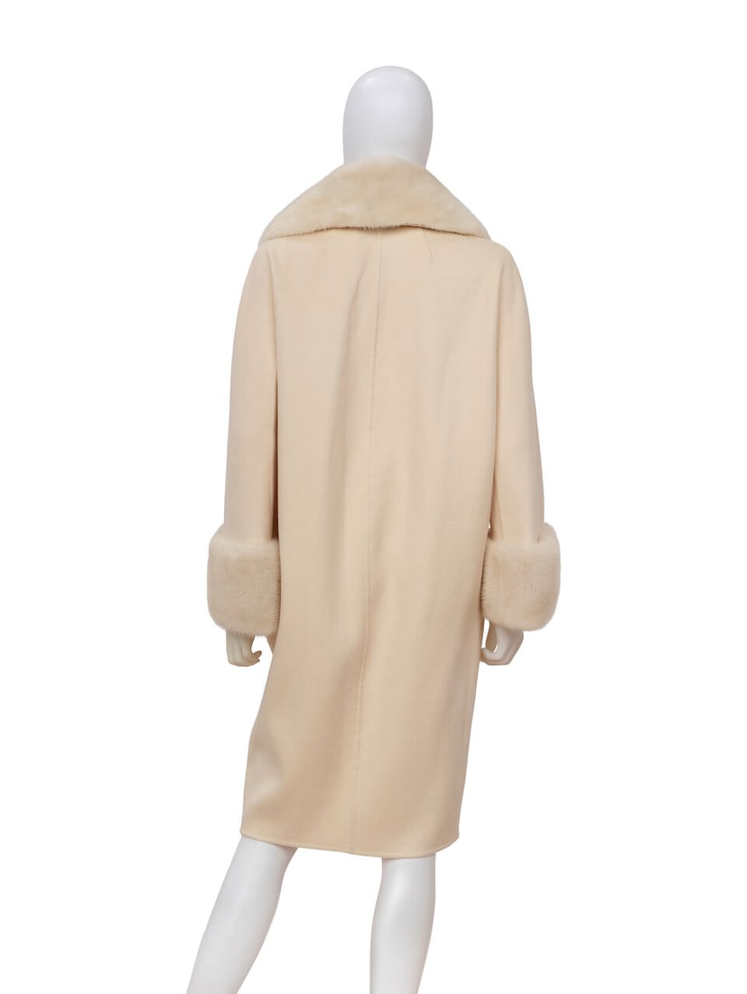 CHRISTIAN DIOR: CREAM CASHMERE FUR TRIM COAT Fall 2008 | John Galliano - 2