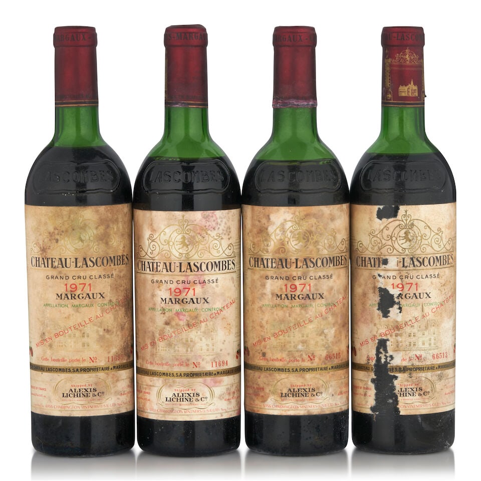 Chateau Lascombes, 1971 (4 bottles, 750ml): Chateau Lascombes, 1971 (4 bottles, 750ml) Region: Margaux Fill Level: one just below top shoulder, one upper shoulder, one mid shoulder Capsule: stained, oxidized, corroded Label: heavily damp staine