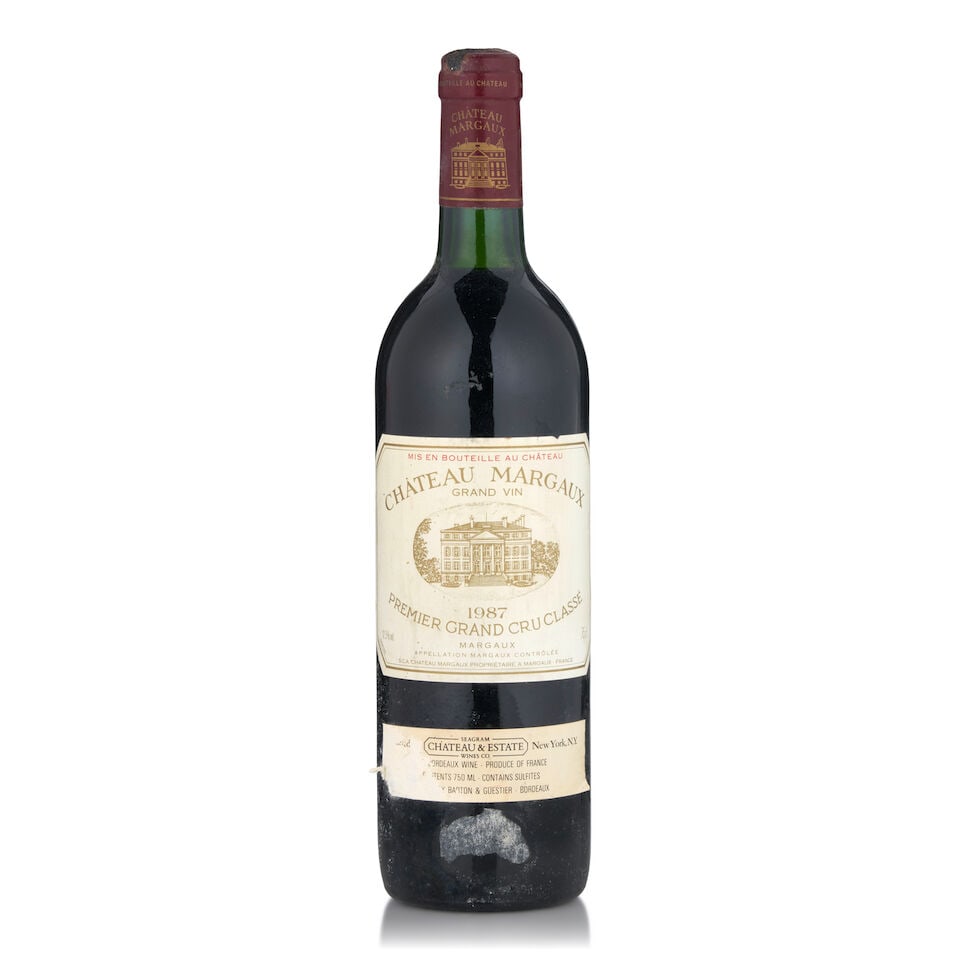 Chateau Margaux, 1987 (1 bottle, 750ml): Chateau Margaux, 1987 (1 bottle, 750ml) Region: Margaux Fill Level: very top shoulder Capsule: wine stained, bin soiled, lightly nicked Label: discolored, slightly nicked Footnotes: Bordeaux, Left